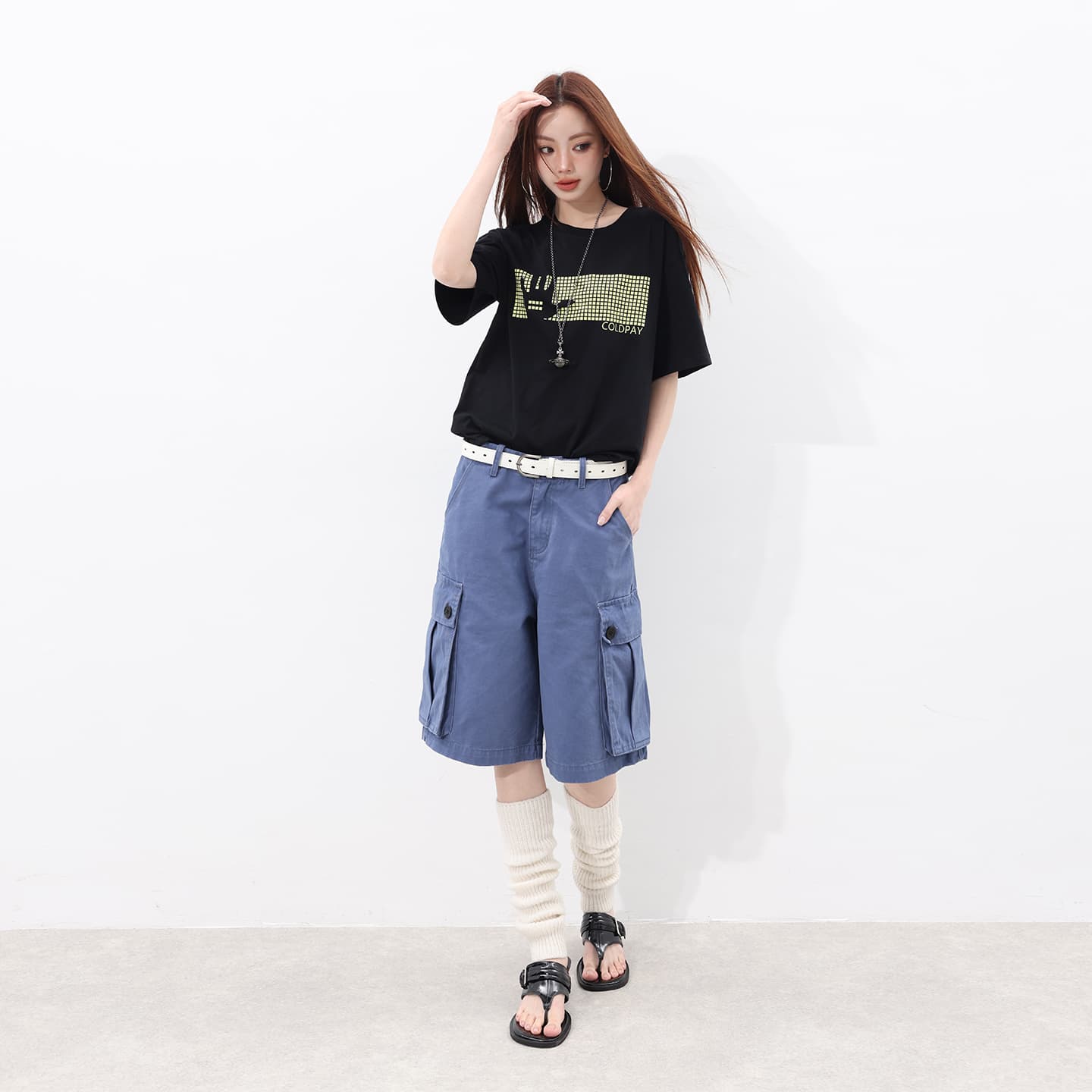 실사 질감 싱글 제품 outfit of the day 느슨함 법 일 블루 워크웨어 바지 이미지 5