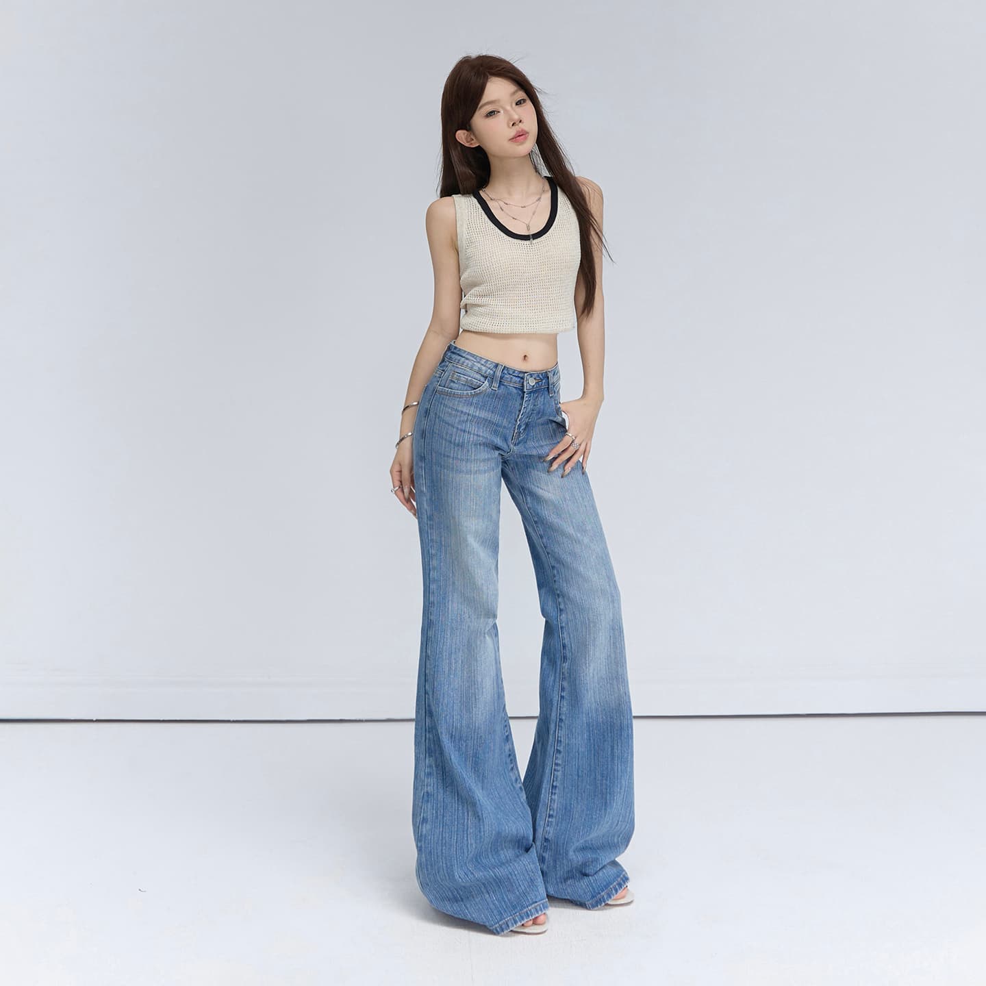 실사 아메리칸 레트로 로우 웨이스트 핫걸 루즈핏 나팔 바지 다용도 슬림해 보이는 대나무 마디 곡물 도루 센스 청바지 여성 이미지 4