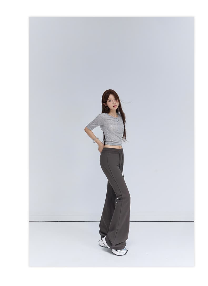 실사 5 색 아메리칸 레트로 다용도 몸매 가꾸기 슬림해 보이는 나팔 바지 느긋한 도루 센스 운동 바지 캐주얼 바지 여성 가을 상세 이미지 12
