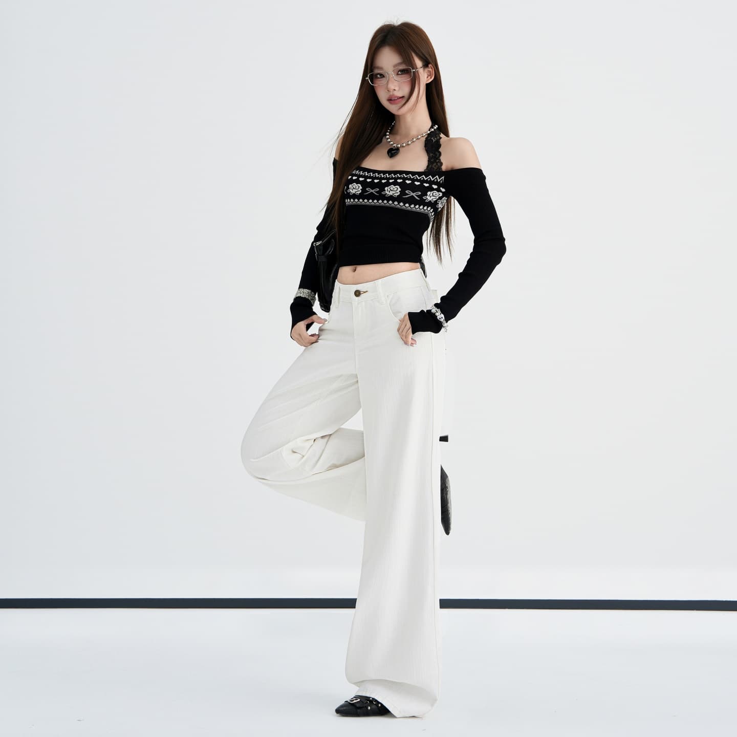 실사 달콤한 차가운 바람 화이트 부츠컷 청바지 여성 이른 가을 새로운 개성 등 허리 금속 단추 자수 바닥 청소 바지 이미지 4