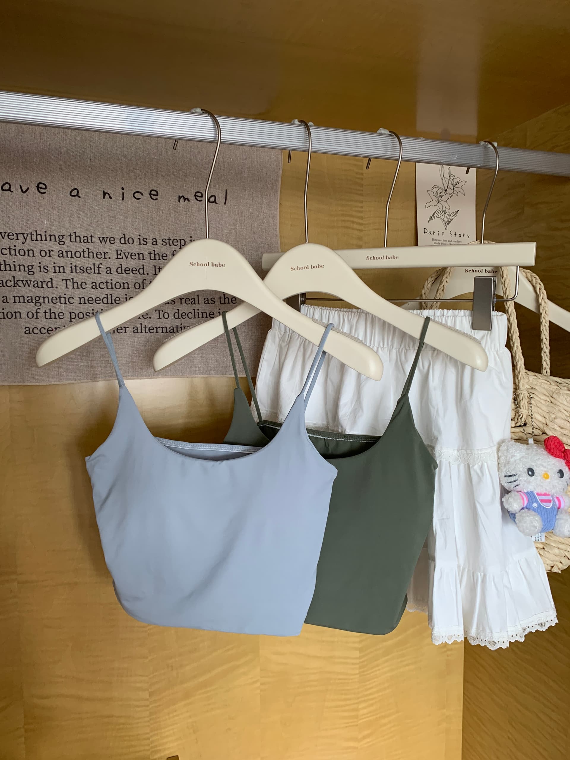 정가 실사 프랑스식 핫걸 쇼트 스타일 화이트 캐미솔 외출용 아름다움 뒤로 인사이드 가져 가라. 만나는 아름다움 뒤로 튜브탑 맨위 상세 이미지 17