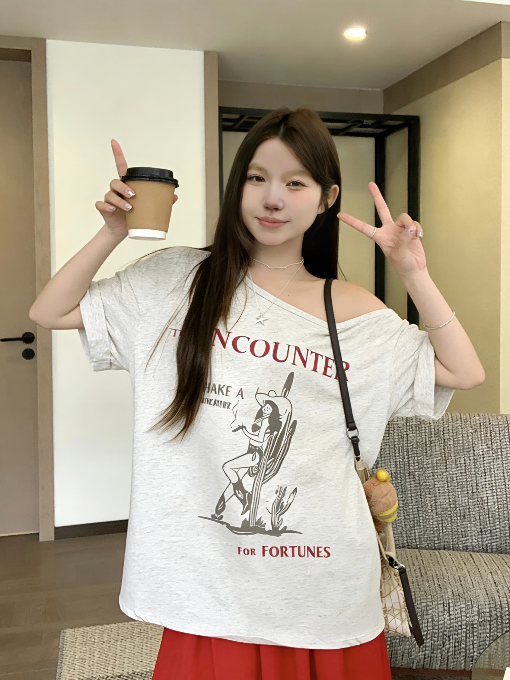 정가 실사 섹시함 오프숄더 티셔츠 여성용 짧은 소매 여름 레트로 프린트 루즈핏 느긋한 바람 작은 대중 루즈핏 맨위 상세 이미지 18
