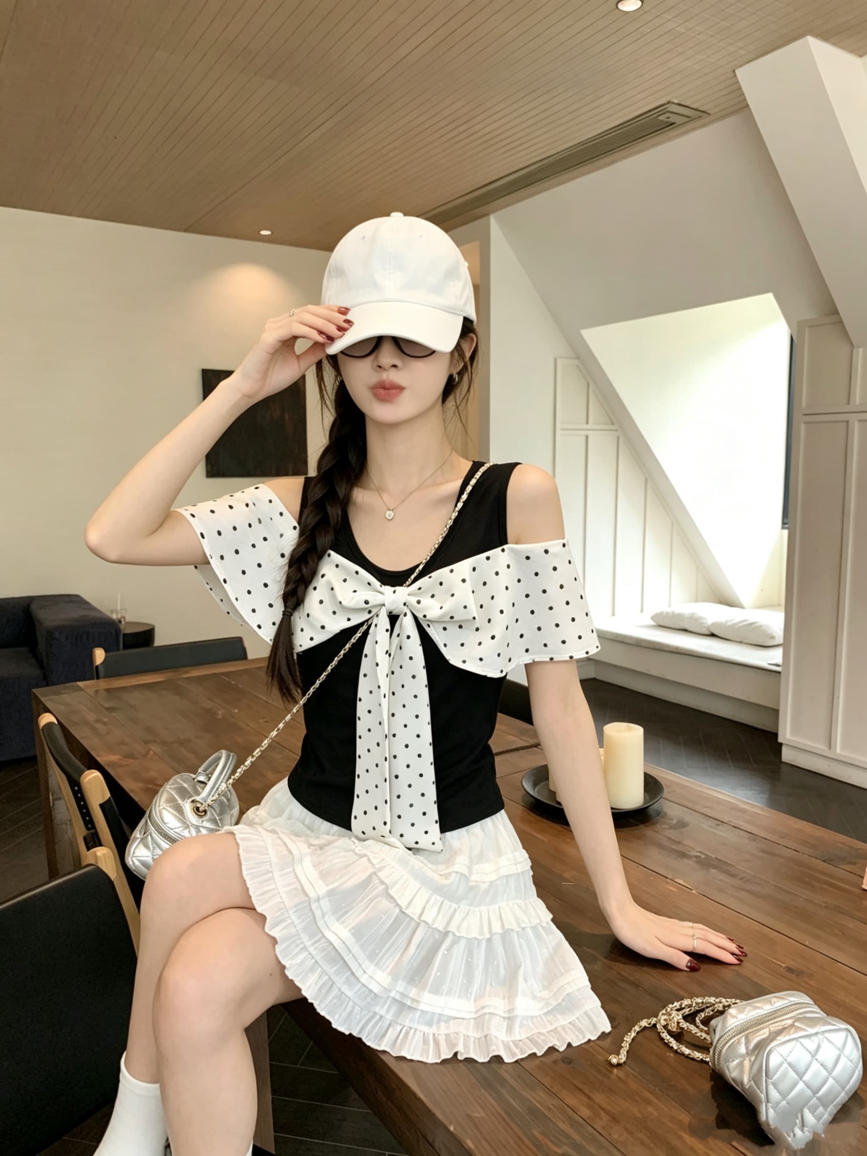 정가 실사 검정색 도트 무늬 페이크 레이어드 반팔 티셔츠 여름 한 부서 몸매 가꾸기 나비 매듭 디자인 오프숄더 맨위 상세 이미지 3