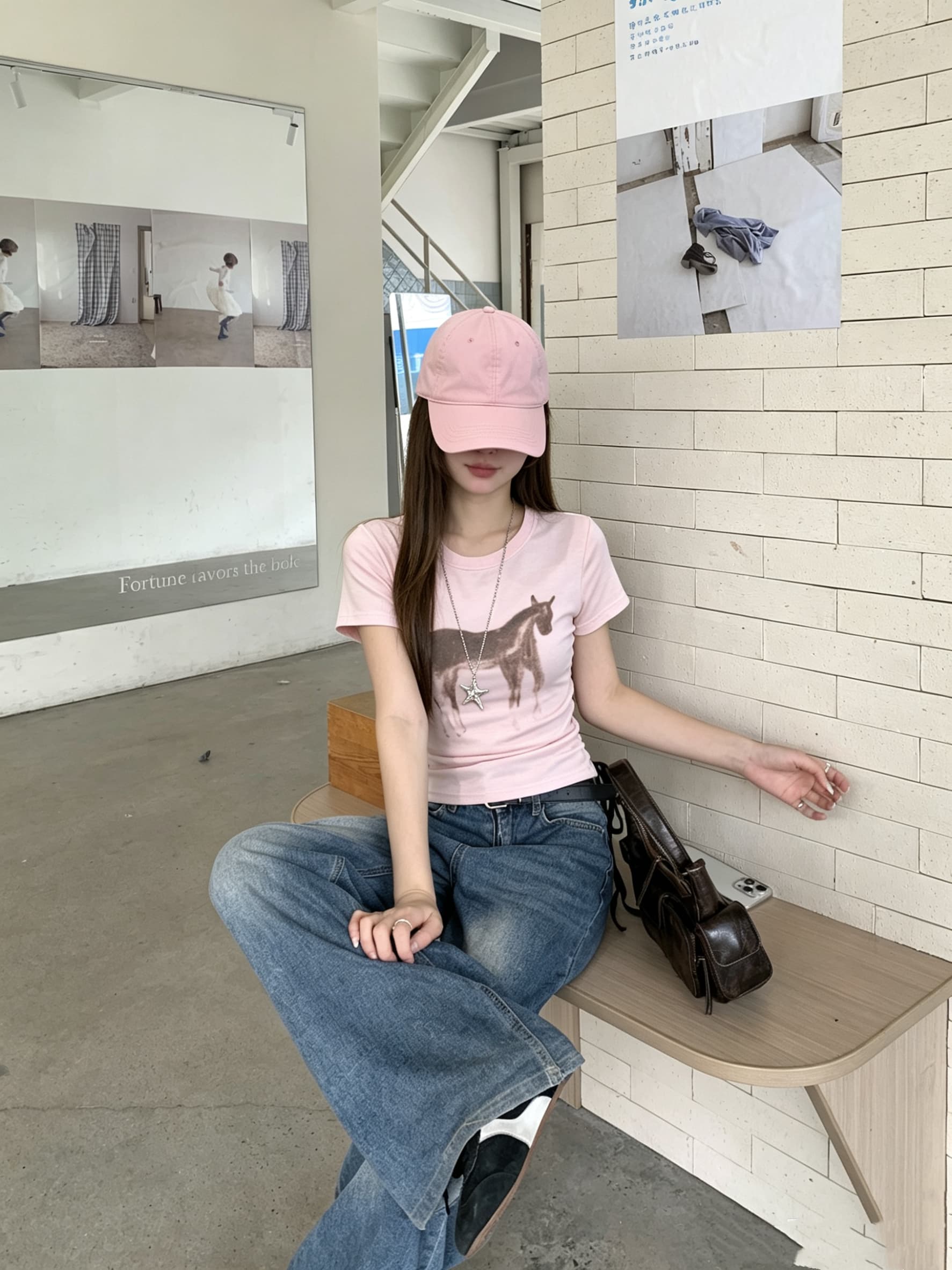 정가 실사 부드러운 핑크색 작은 말 프린트 반팔 티셔츠 여성 여름 새로운 몸매 가꾸기 슬림해 보이는 쇼트 스타일 긍정적 인 어깨 의류 상세 이미지 5