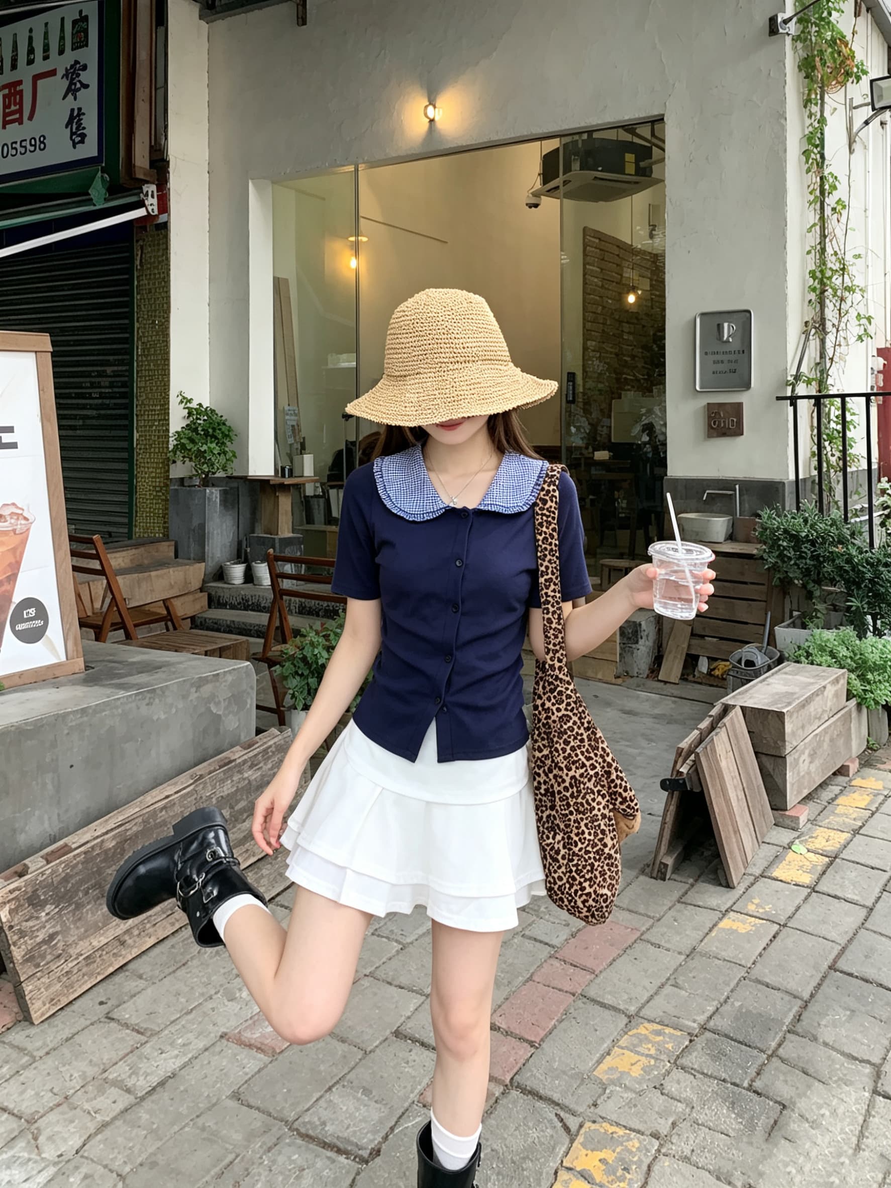 정가 실사 페이크 레이어드 블루 색상 POLO 칼라 쇼트 스타일 오픈 가디건 맨위 여성 여름 디자인 센스 긍정적 인 어깨 반팔 티셔츠 상세 이미지 2