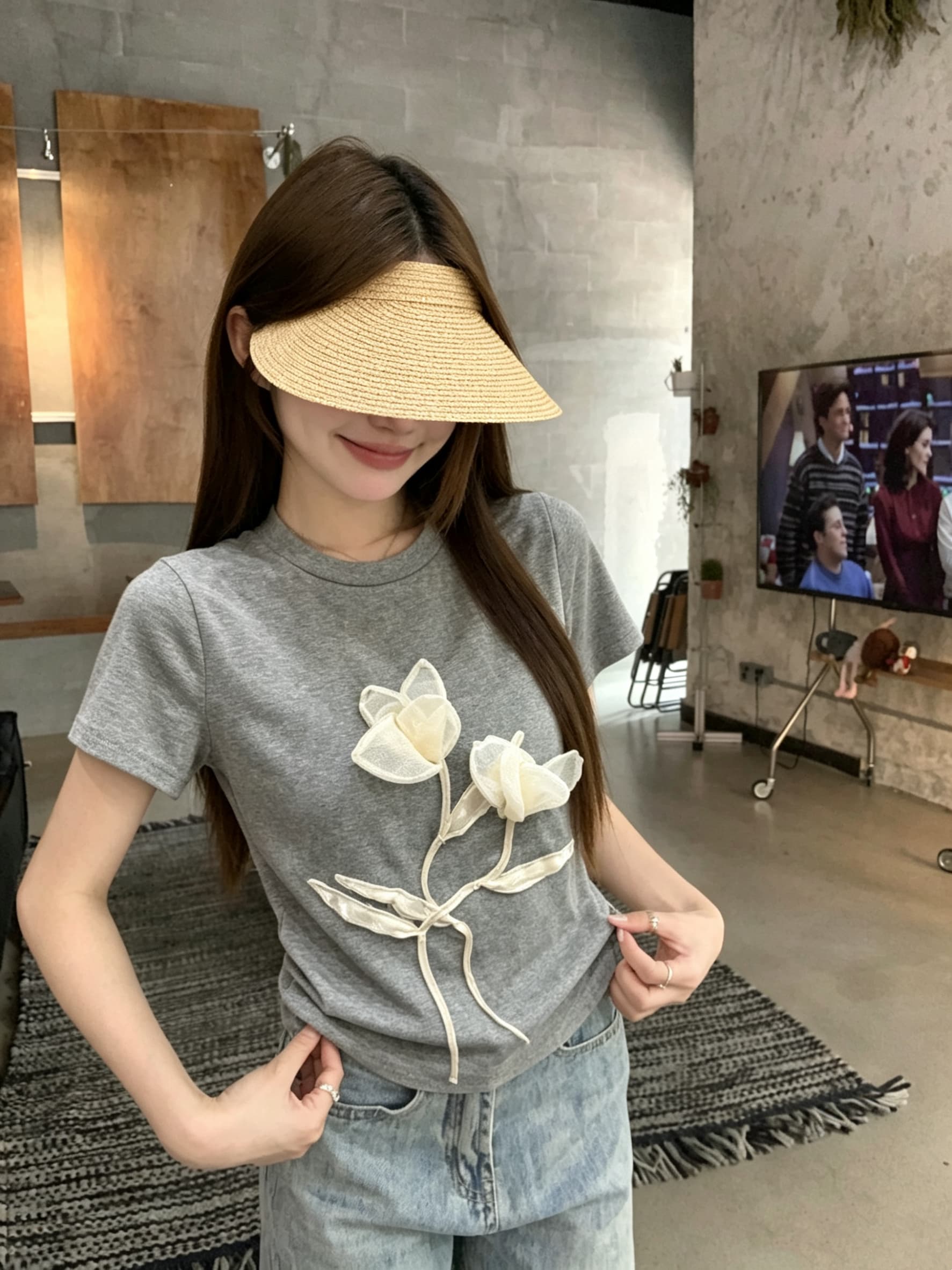 정가 실사 회색 라운드 넥 긍정적 인 어깨 반팔 티셔츠 여름 새로운 루즈핏 쇼트 스타일 슬림해 보이는 반소매 한 첨부 된 의류 상세 이미지 1