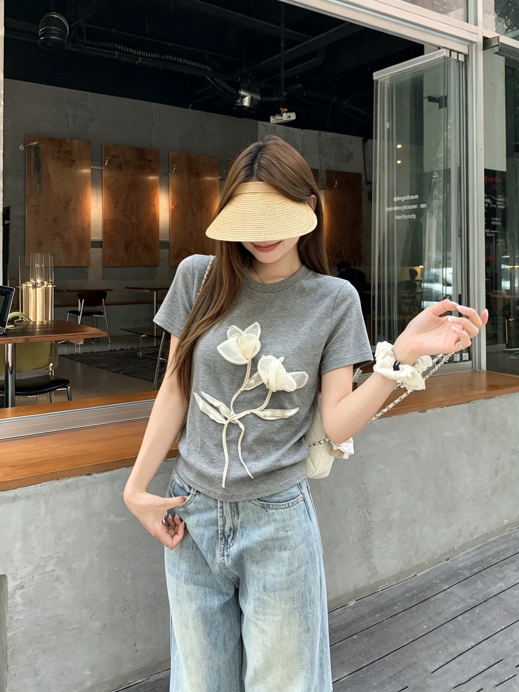 정가 실사 회색 라운드 넥 긍정적 인 어깨 반팔 티셔츠 여름 새로운 루즈핏 쇼트 스타일 슬림해 보이는 반소매 한 첨부 된 의류 상세 이미지 2