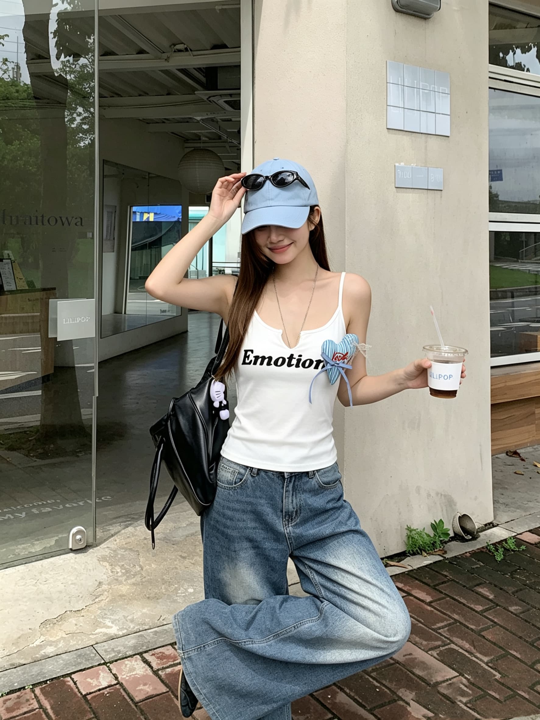 정가 실사 핫걸 알파벳 프린트 V넥 니트 캐미솔 벨트 가슴 패드 몸매 가꾸기 슬림해 보이는 외출용 맨위 상세 이미지 4