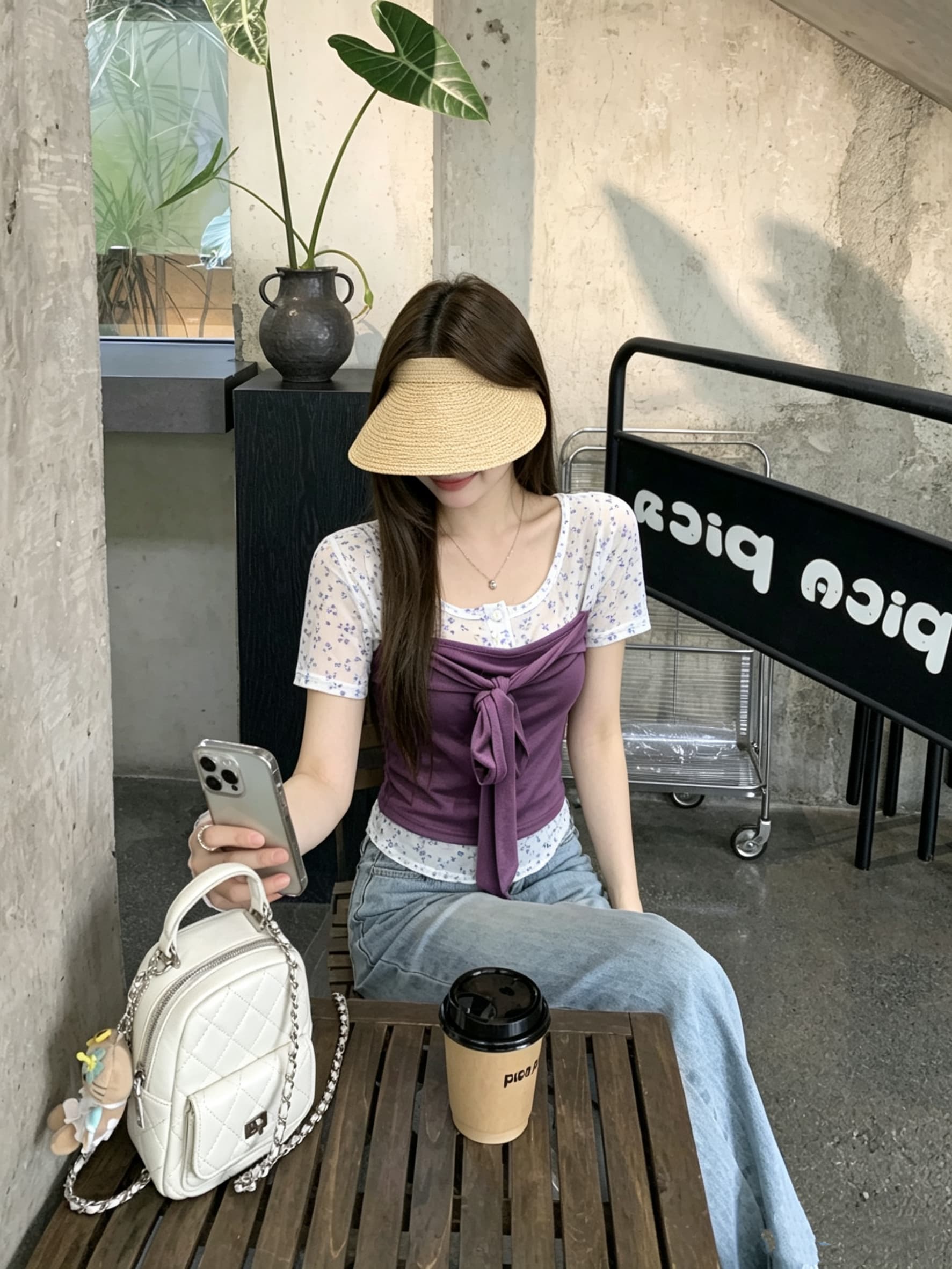 정가 진짜 꽃 객실 안개 언어 한 부서 작은 원 칼라 인사이드 가져 가라. 스택 착용 단색 스트랩 튜브탑 사실 두 조각 티셔츠 여성 상세 이미지 8