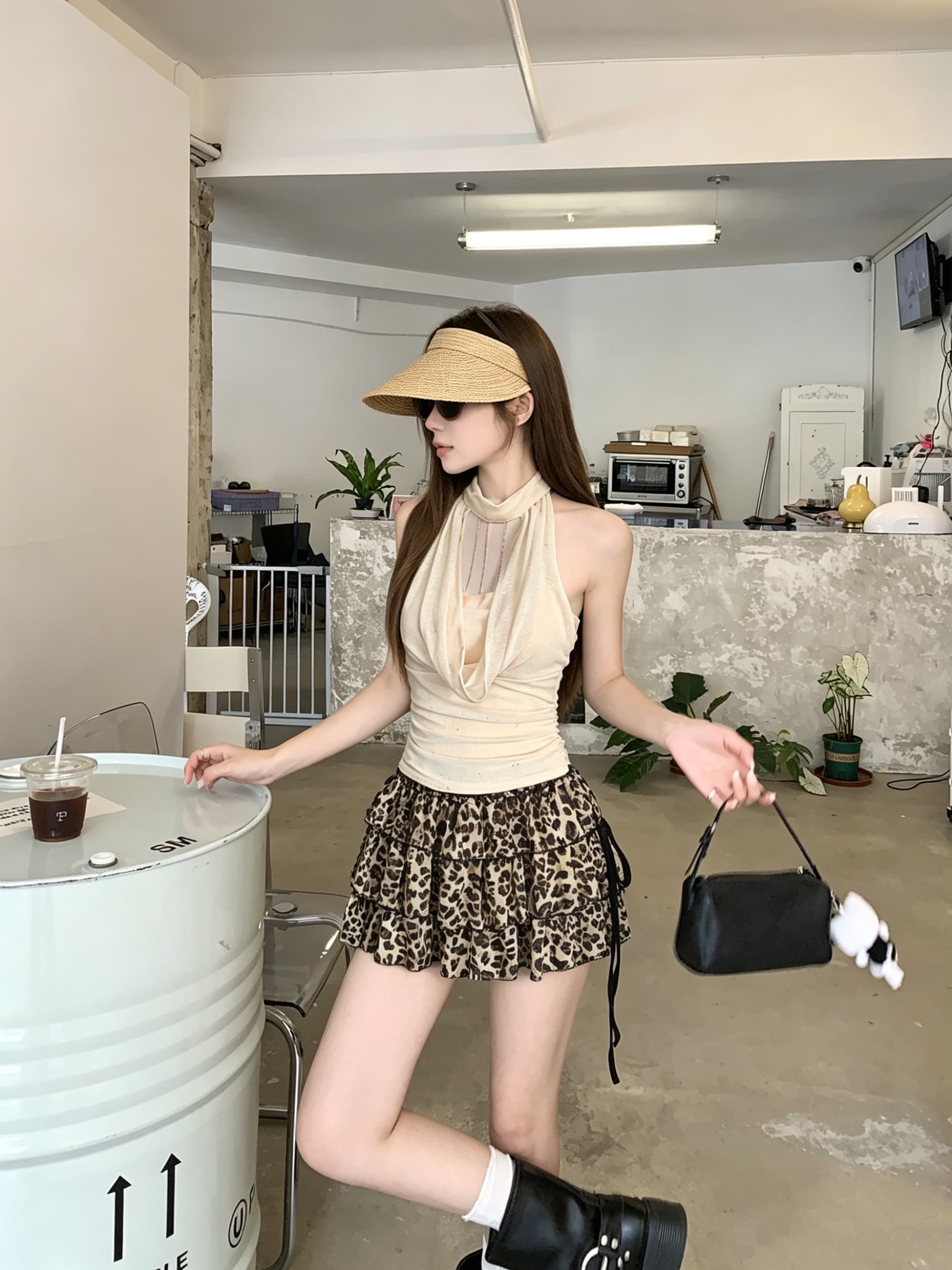 정가 실사 무거운 디자인 센스 체인 흔들다 칼라 행침 목 허리 수축 조끼 여성 여름 새로운 몸매 가꾸기 핫걸 맨위 상세 이미지 10
