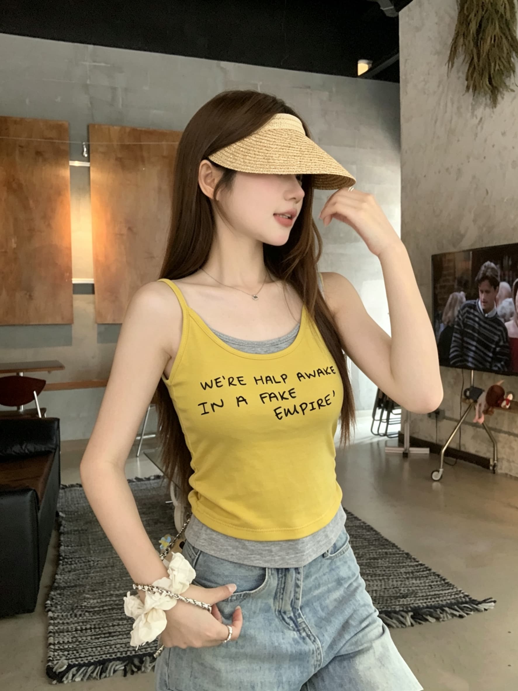 정가 실사 한 부서 배색 페이크 레이어드 캐미솔 알파벳 프린트 몸매 가꾸기 슬림해 보이는 벨트 가슴 패드 의류 상세 이미지 5