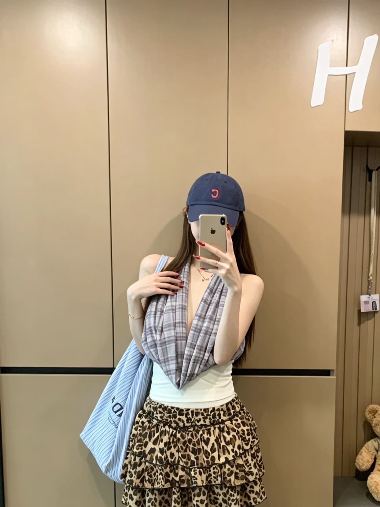 정가 실사 체크무늬 배색 행침 목 캐미솔 여성 의류 흔들다 칼라 오프숄더 몸매 가꾸기 핫걸 품격 맨위 상세 이미지 2