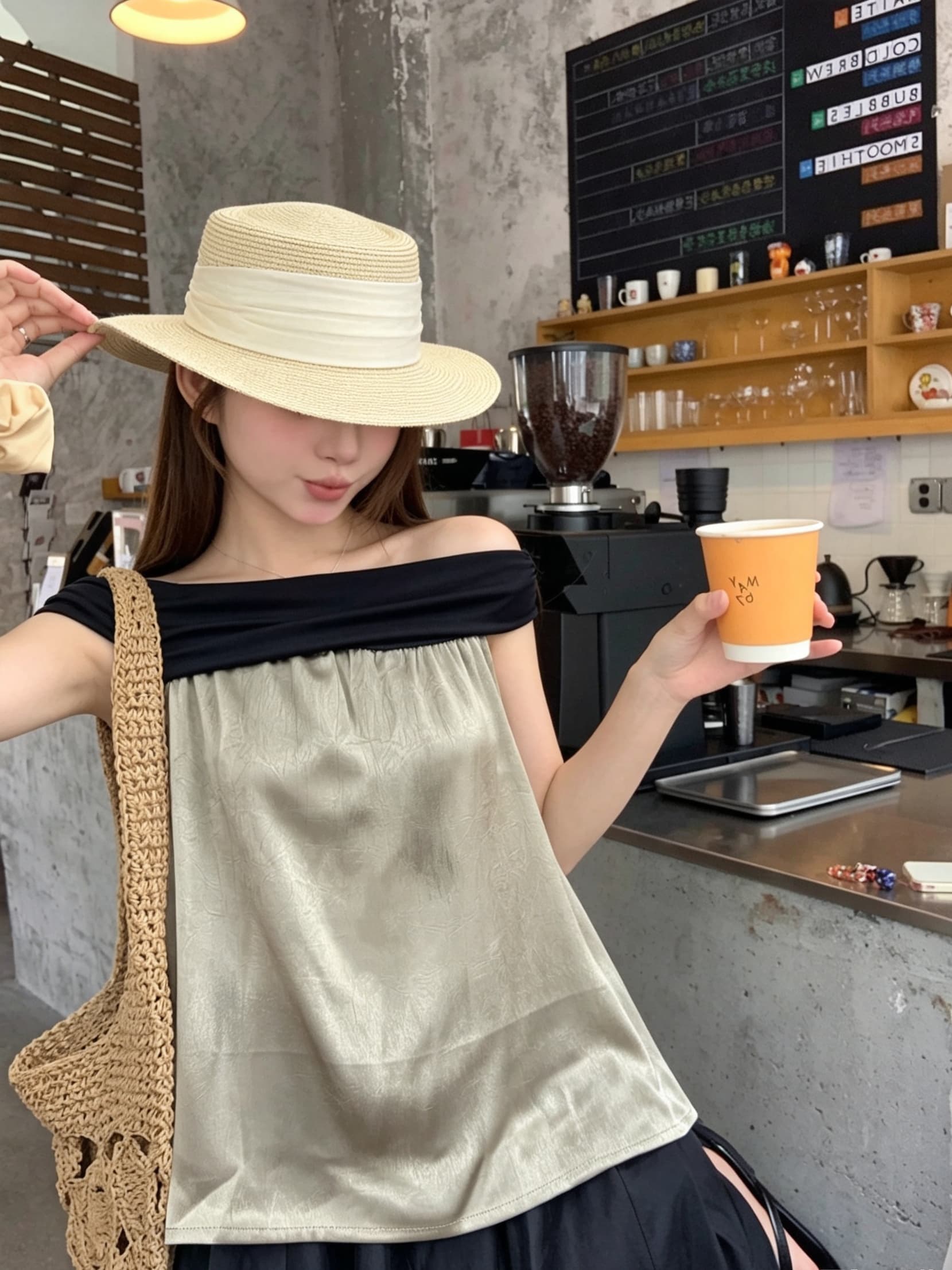 정가 실사 부드러운 패치워크 오프숄더 튜브탑 맨위 몸매 가꾸기 슬림해 보이는 품격 작은 대중 다용도 쇼트 스타일 작은 셔츠 상세 이미지 1