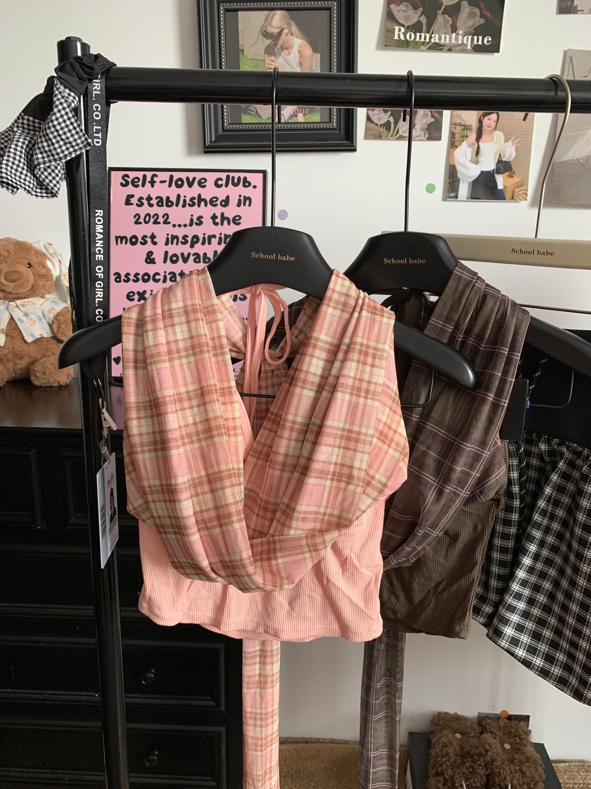정가 실사 체크무늬 배색 행침 목 캐미솔 여성 의류 흔들다 칼라 오프숄더 몸매 가꾸기 핫걸 품격 맨위 상세 이미지 15