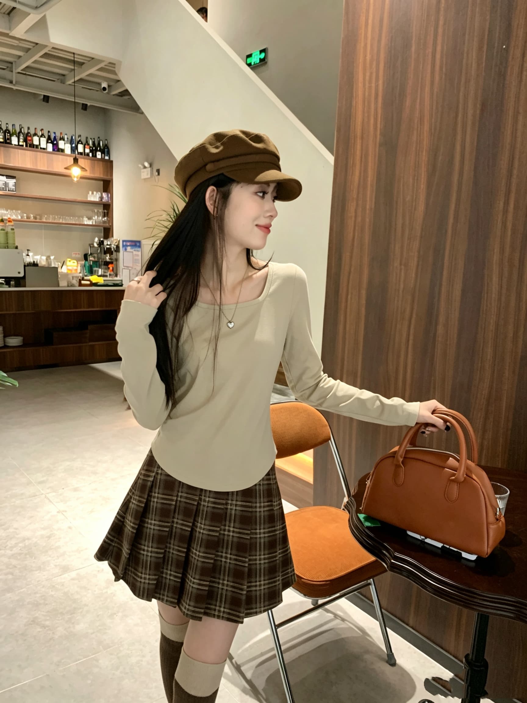 정가 실사 밀크 티 색상 다용도 꼬집기 허리 t 광장 칼라 티셔츠 한 부서 몸매 가꾸기 슬림해 보이는 고유 한 Chic 긴팔 맨위 상세 이미지 1