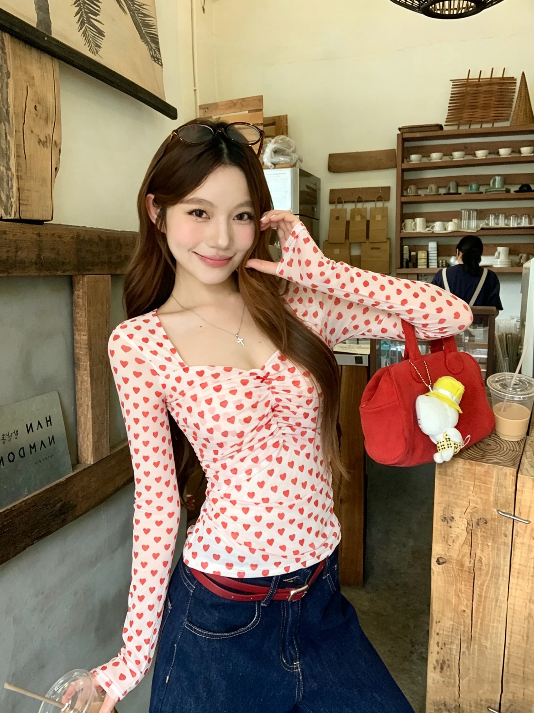 정가 실사 활력 소녀 빨간색 작은 하트 광장 칼라 나비 매듭 긴팔 아름다운 작은 셔츠 티셔츠 긴팔 상세 이미지 5