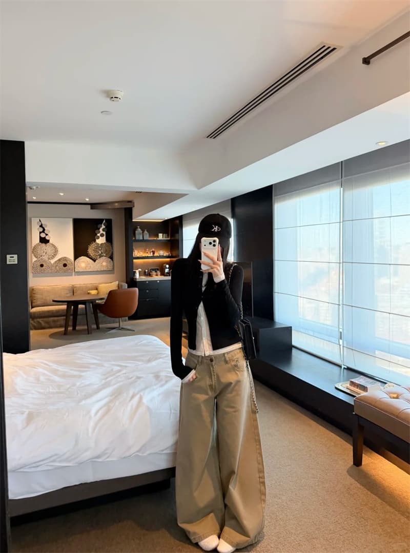 아메리칸 레트로 카키 색 워크웨어 모통이 칼 청바지 여성 가을 2026 새로운 루즈핏 스트레이트 넓은 다리 낫 바지 이미지 2