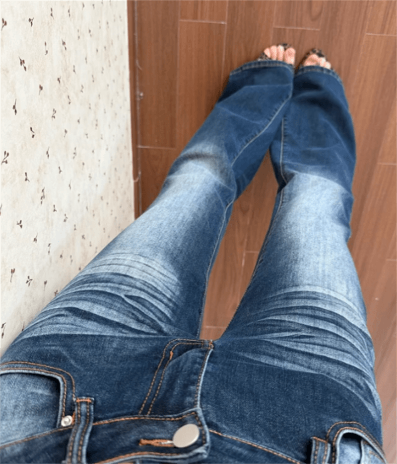 청바지 여성 이른 가을 레트로 연삭 화이트 오래된 부츠컷 바지 배 모양 표지 넓적 다리 슬림해 보이는 키 큰 남자 확장 버전 바닥 청소 바지 상세 이미지 1