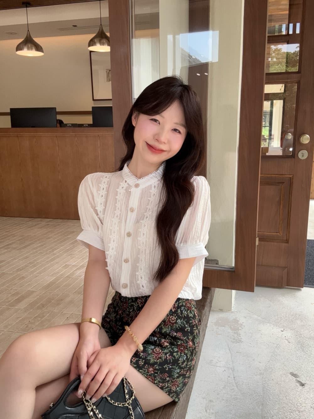 실사 정가 거품 소매 셔츠 여성 짧은 프랑스식 디자인 센스 품격 맨위 하이웨이스트 꽃무늬 넓은 다리가 짧다. 바지 이미지 3