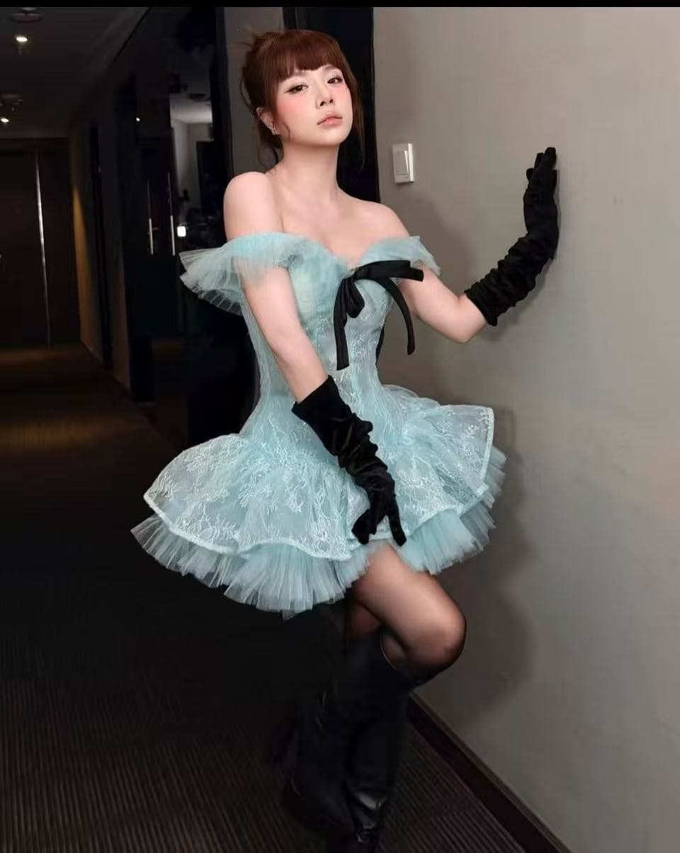 xinh 베트남 디자이너 moulinrose 새로운 패션 절묘한 바람 작은 키 V넥 나비 매듭 한 마디 미니 스커트