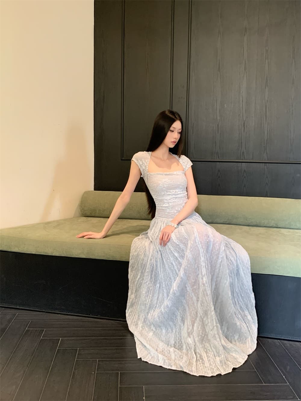 봄 여름 새로운 품격 광장 칼라 허리 수축 슬림해 보이는 패치워크 레이스 롱 코트 반팔 여성 드레스 상세 이미지 7