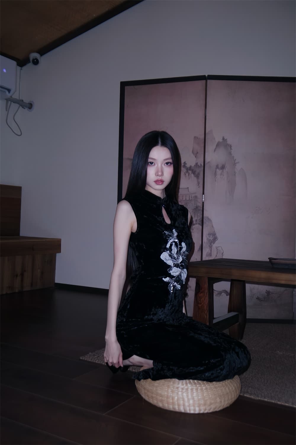 잉크 새싹 잉여금 향기로운 진달래 3 차원 레이스 자수 벨벳 치파오 드레스 상세 이미지 17