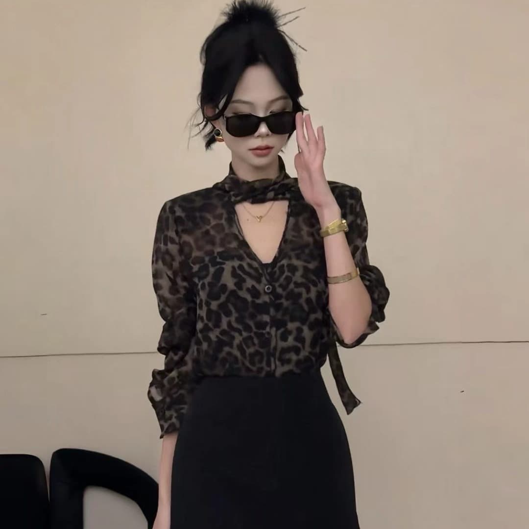 홍콩 느낌 레트로 섹시함 핫걸 레오파드 무늬 리본 긴팔 여성 셔츠 반신 스커트 고급 센스 품격 패션 세트 트렌디 이미지 6