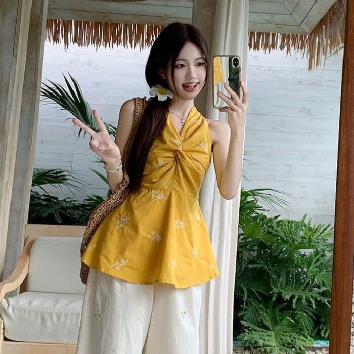 프랑스식 디자인 센스 비틀림 맨위 여성 달콤한 핫걸 캐미솔 여름 도파민 황색 허리 수축 치마 작은 셔츠 이미지 3