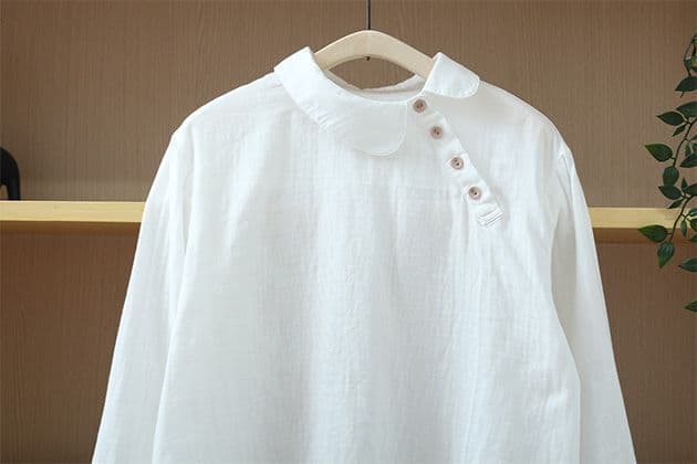 한 부서 미니멀리즘 바람이 아닙니다. 대칭 베이비 칼라 순면 화이트 여성 셔츠 2026 봄 여름 새로운 루즈핏 연령 감소 작은 셔츠 트렌디 상세 이미지 5