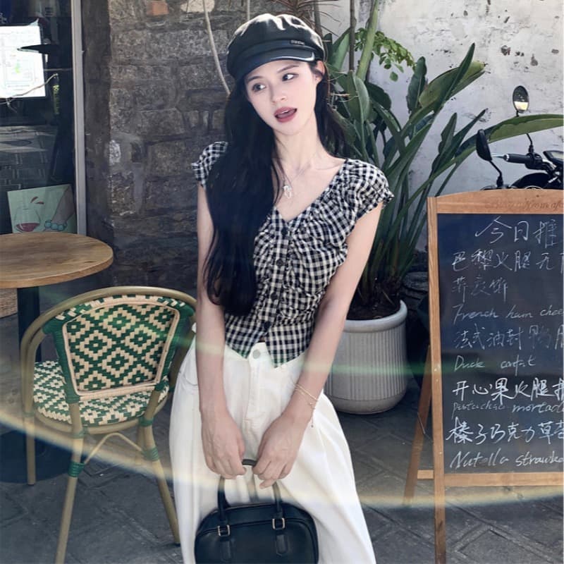 레트로 흑인과 백인 체크무늬 민소매 여성 셔츠 여름 새로운 디자인 센스 작은 대중 V넥 몸매 가꾸기 슬림해 보이는 쇼트 스타일 맨위 이미지 5
