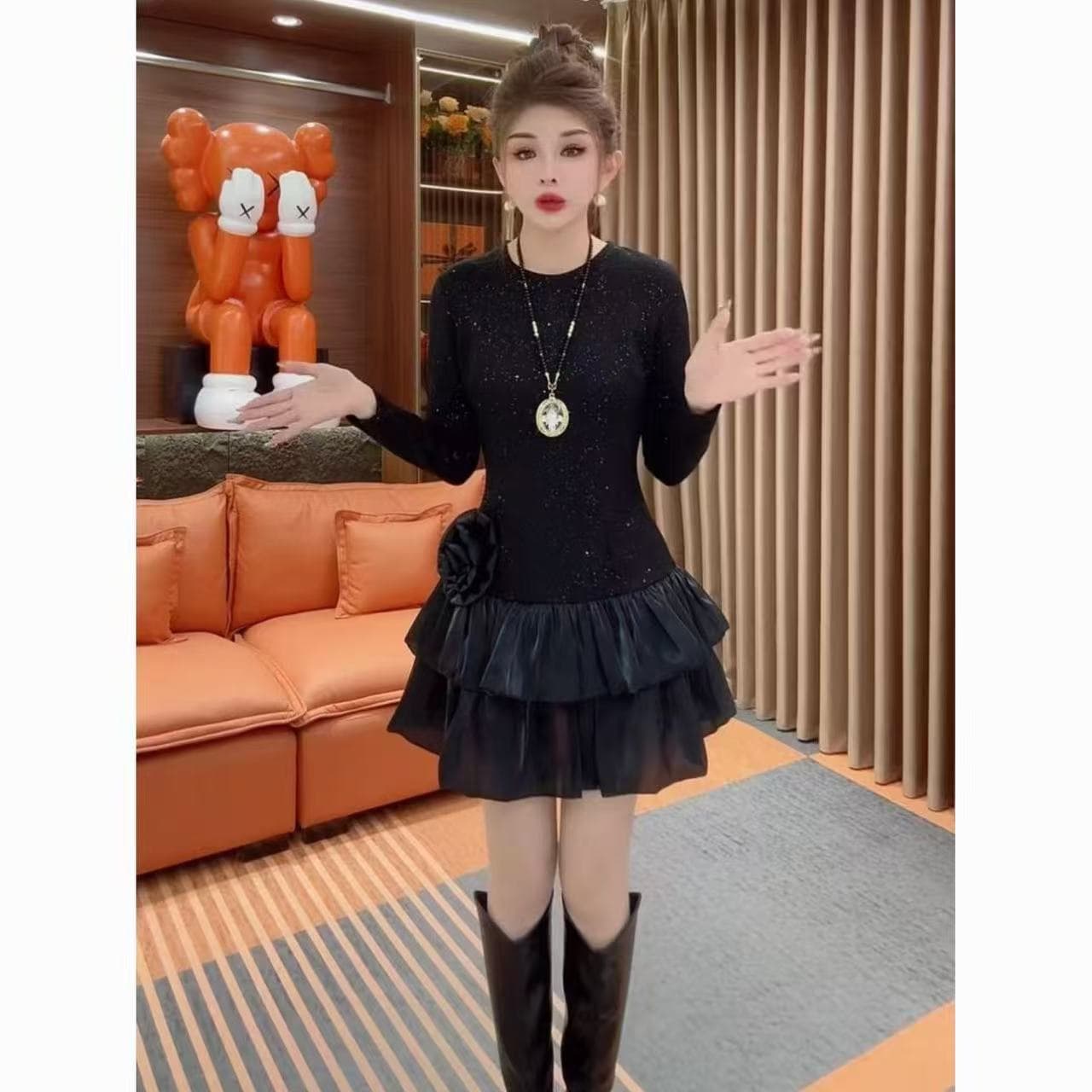 2026 년 가을 겨울 인터넷 유명인 새로운 패션 절묘한 고급 센스 외국 가스 패치워크 디자인 센스 다중 레이어 치마 드레스 상세 이미지 2