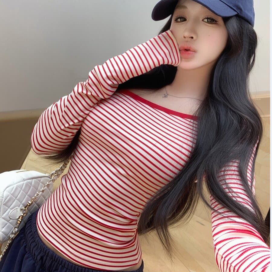 비스듬한 칼라 오프숄더 스트라이프 긴팔 티셔츠 여성 2026 가을 핫걸 몸매 가꾸기 슬림해 보이는 고유 한 아름다운 쇼트 스타일 작은 맨위 이미지 5