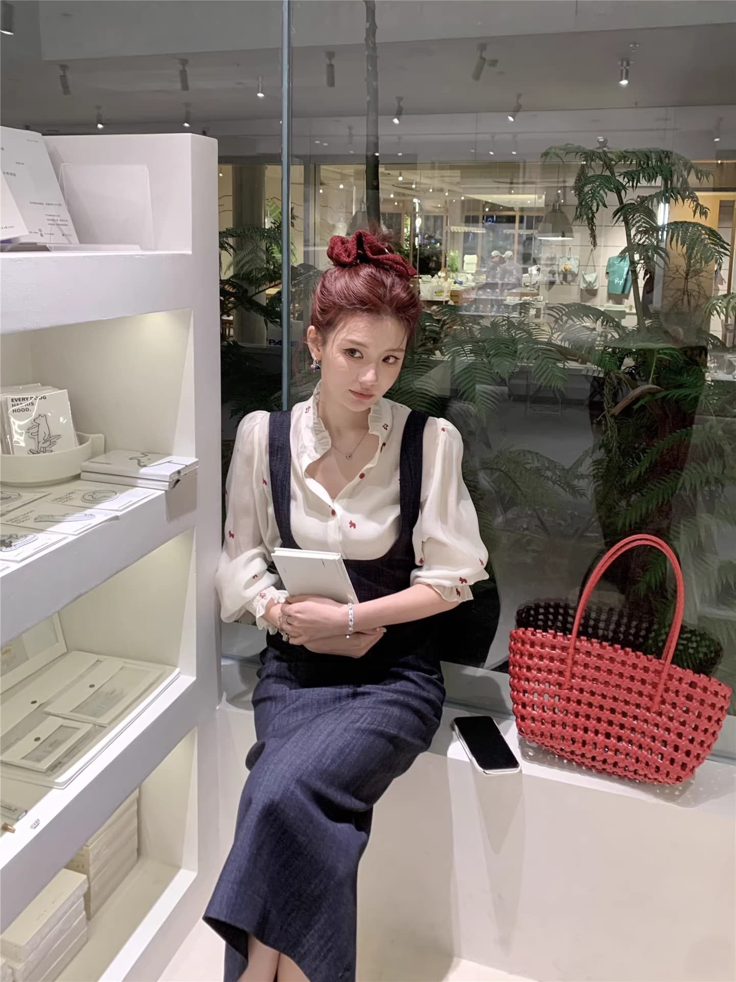 우유 푸 자수 작은 말 이른 봄 한국 스타일 디자인 센스 캐주얼 다용도 품격 루즈핏 여성 셔츠 저녁 바람 줘 너 멜빵 상세 이미지 15