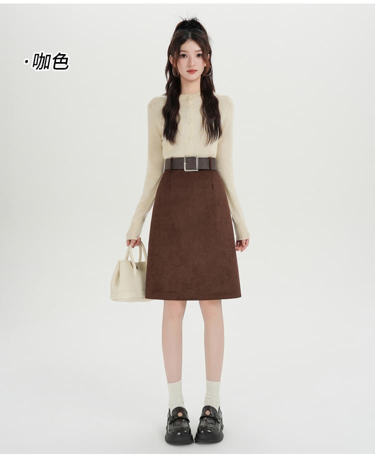 실사 스웨이드 벨트 스트레이트 한 마디 로우 웨이스트 반신 스커트 여성 가을 새로운 레트로 루즈핏 슬림해 보이는 다용도 중간 길이 스커트 상세 이미지 15