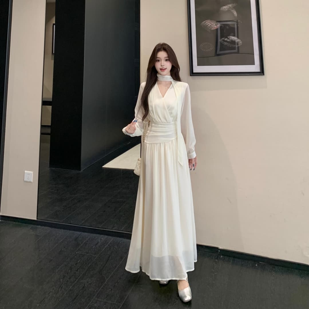 빅 사이즈 여성 의류 마이크로 지방 자매 검정색 V넥 드레스 가을 지방 mm 행침 목 허리 수축 디스플레이 롱 스커트 이미지 2