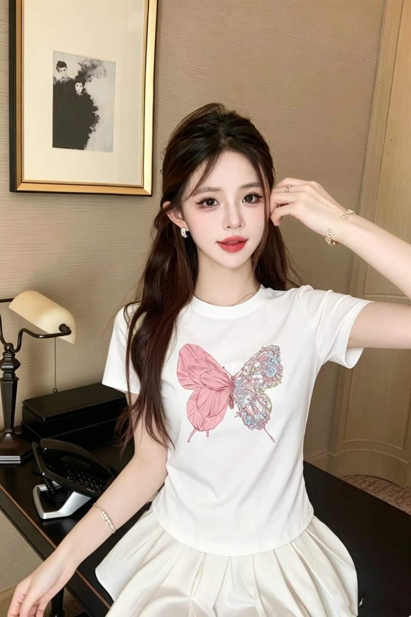 여성 의류 2026 새로운 자수 라운드 넥 몸매 가꾸기 여름 티셔츠 새로운 반팔 다용도 캐주얼 높은 품질 원단 상세 이미지 5