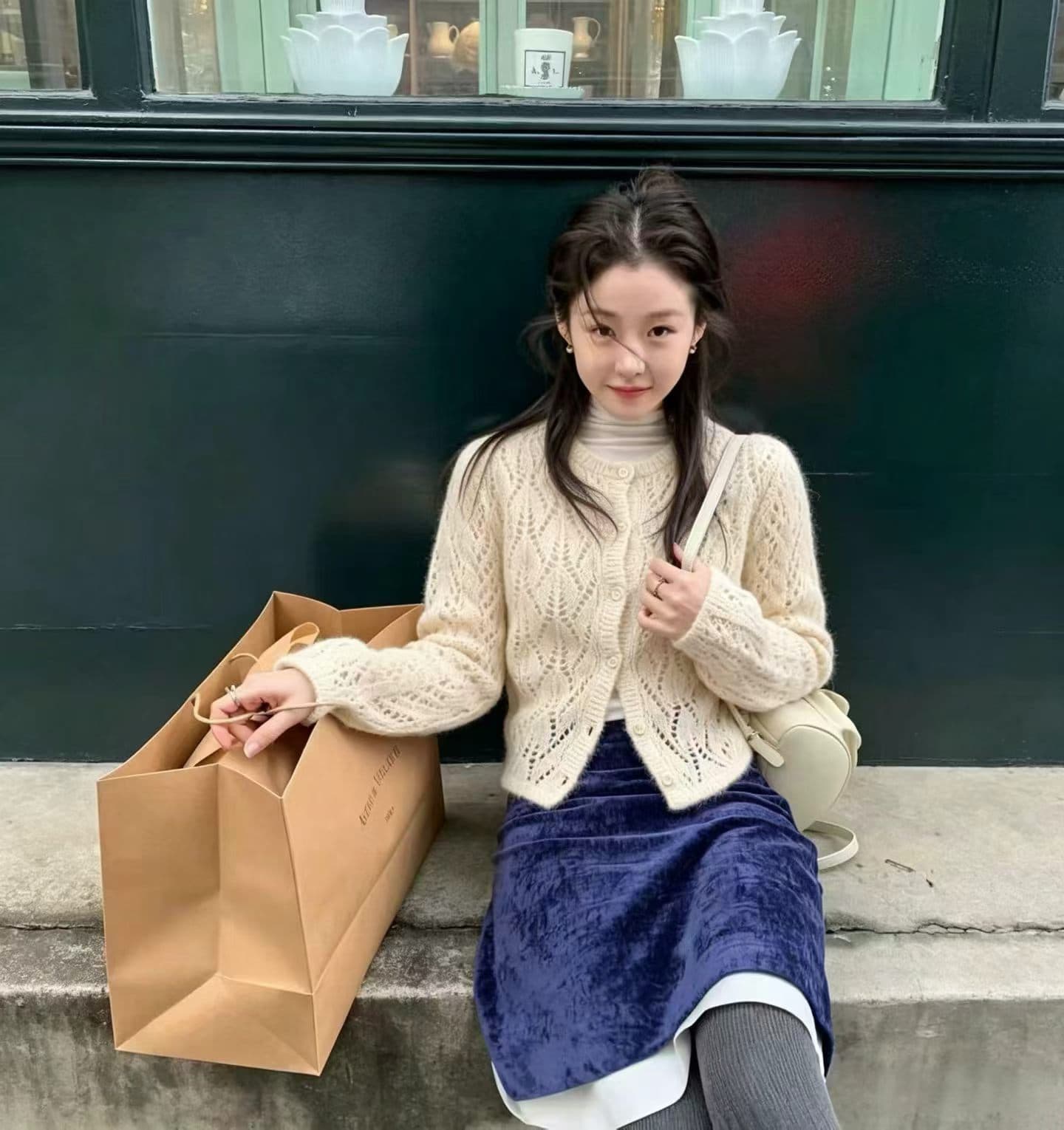 재고 있음 프랑스식 달콤함 다용도 니트 홀로우 아웃 작은 외투 한 부서 부드러운 자매 질감 털 셔츠 연령 감소 슬림해 보이는 맨위 상세 이미지 3