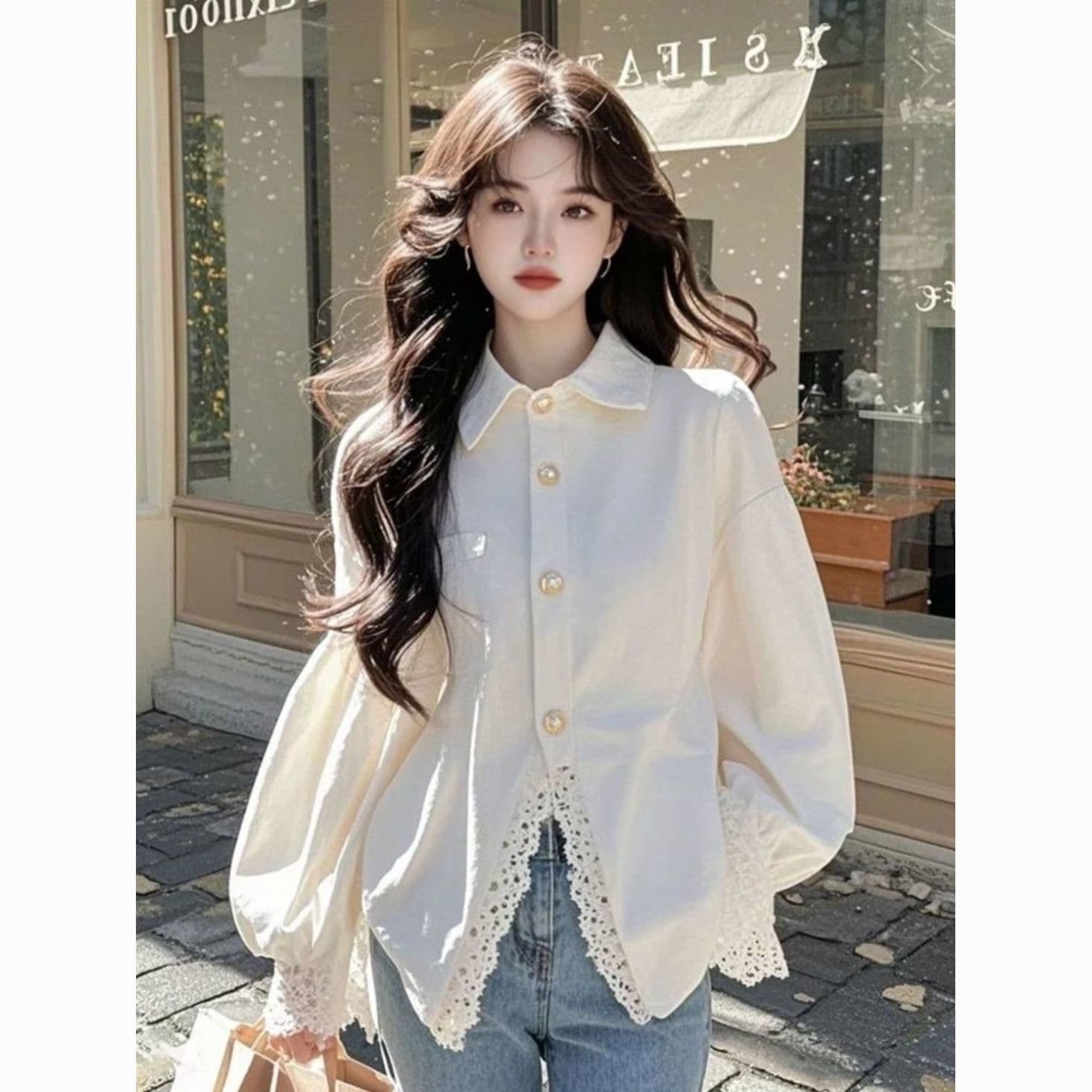 고급 센스 화이트 레이스 조각 여성 셔츠 2026 봄 새로운 디자인 센스 연령 감소 외국 가스 작은 셔츠 맨위 상세 이미지 1