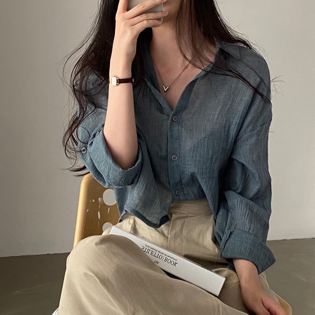한국 chic 봄 레트로 연령 감소 싱글 줄 버튼 폴로 칼라 주름 센스 긴팔 셔츠 루즈핏 쇼트 스타일 자외선 차단 셔츠 상세 이미지 3