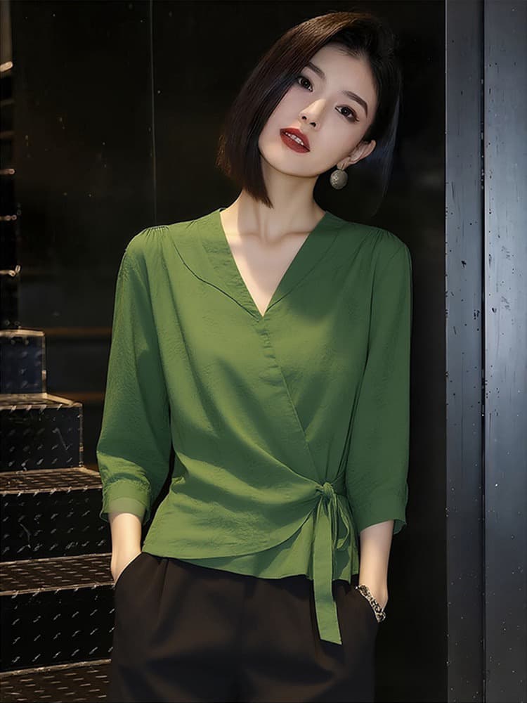 빛 요리 한 바람 V넥 허리 수축 레이스 업 셔츠 2026 여름 새로운 녹색 디자인 센스 출퇴근 여성 고급 맨위 상세 이미지 3