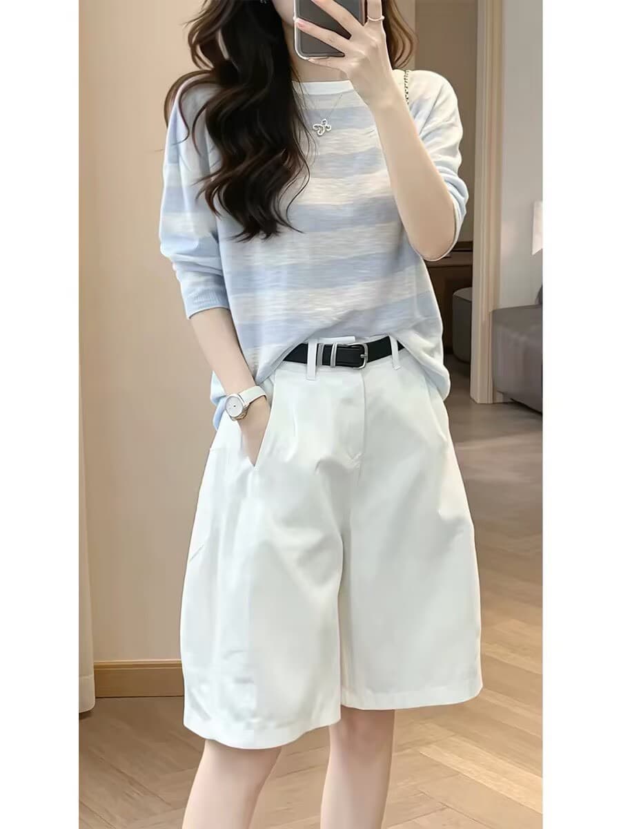 자이언트 잘 생긴 ootd 착용 가져 가라. 2026 새로운 블루 흰색 스트립 곡물 티셔츠 여성 여름 캐주얼 루즈핏 반바지 투피스 슈트 이미지 2