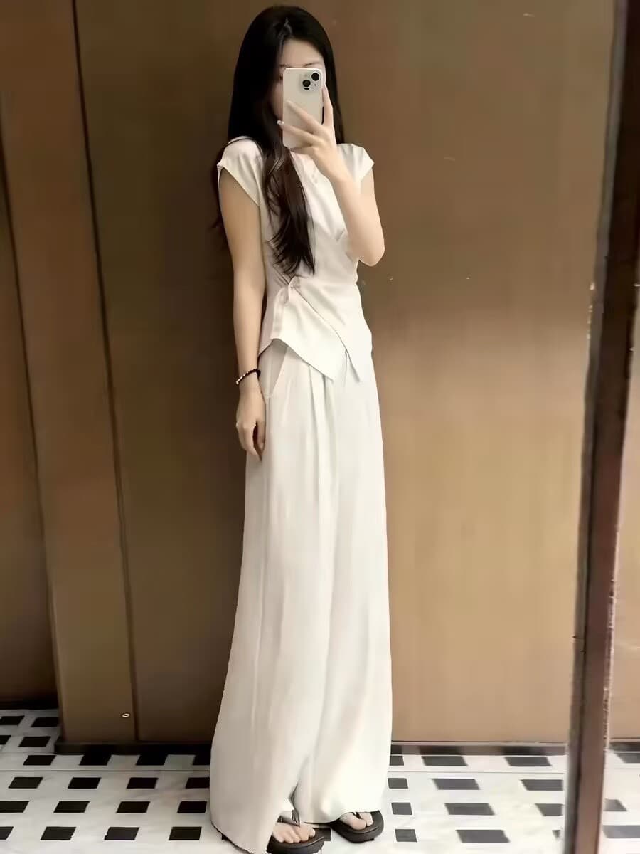 자이언트 잘 생긴 ootd 착용 가져 가라. 전체 집합 2026 새로운 허리 수축 반팔 티셔츠 여성 여름 와이드 레그 팬츠 투피스 슈트 이미지 2