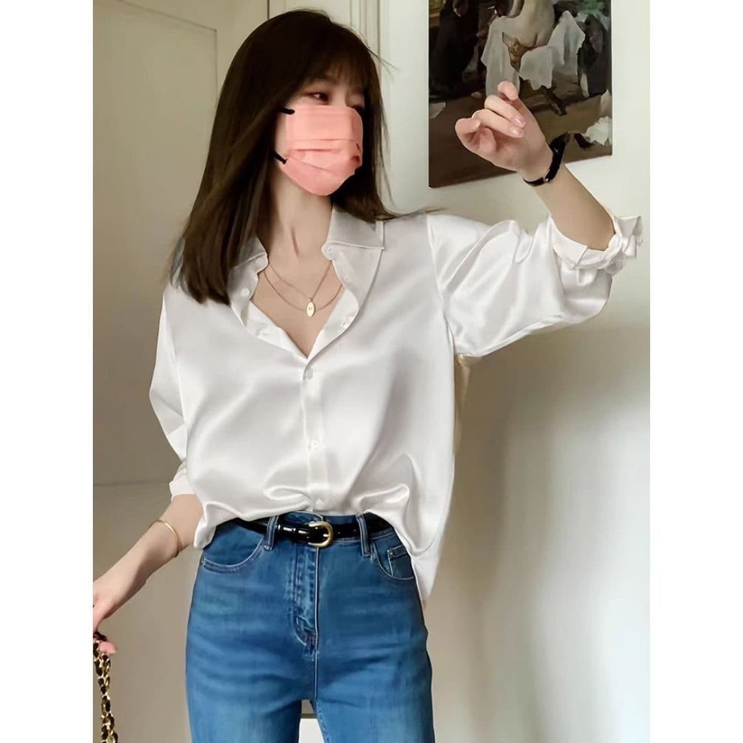2026 이른 봄 화이트 여성 셔츠 고급 센스 빛 럭셔리 새틴 셔츠 작은 키 루즈핏 자외선 차단 맨위 디자인 센스 이미지 3