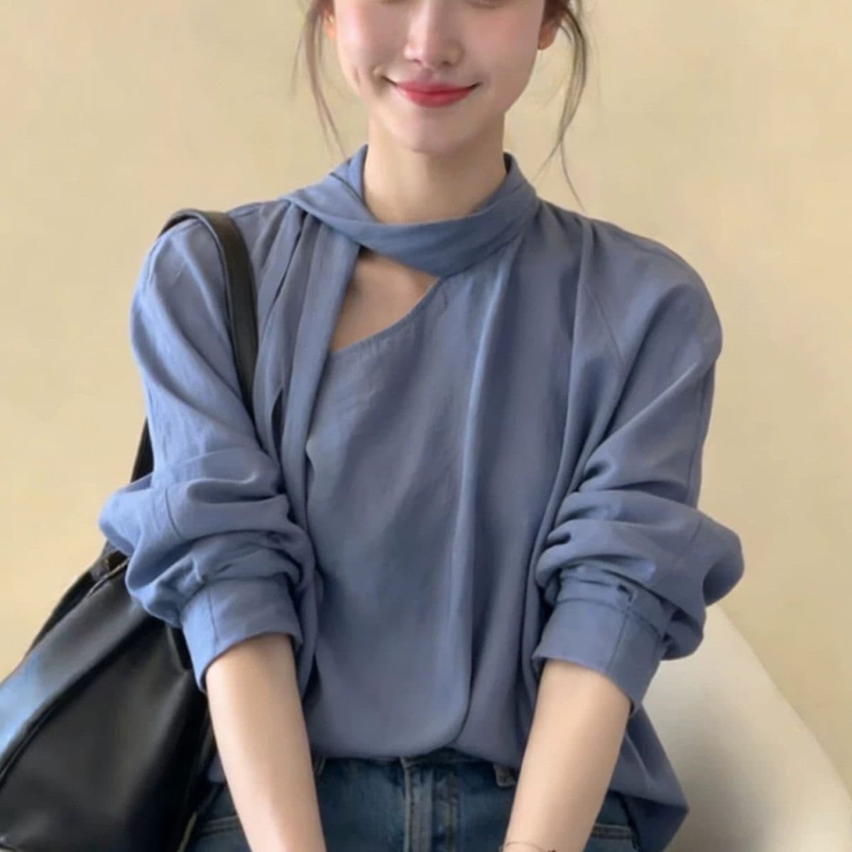 한 부서 파란색 V넥 행침 목 리본 셔츠 맨위 여성 봄 출퇴근 착용 가져 가라. 작은 키 다용도 패션 셔츠 상세 이미지 5