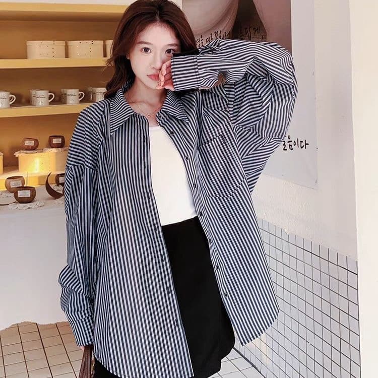 스트라이프 캐주얼 긴팔 셔츠 재킷 레트로 2026 디자인 센스 작은 대중 새로운 루즈핏 셔츠 맨위