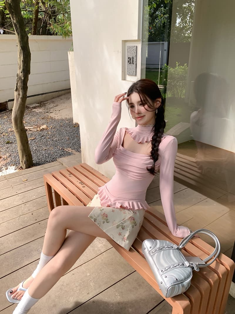 실사 정가 아니요 바겐 세일 순수한 욕망 스탠드 칼라 패치워크 레이스 홀로우 아웃 불규칙 프릴 몸매 가꾸기 슬림해 보이는 맨위 상세 이미지 3