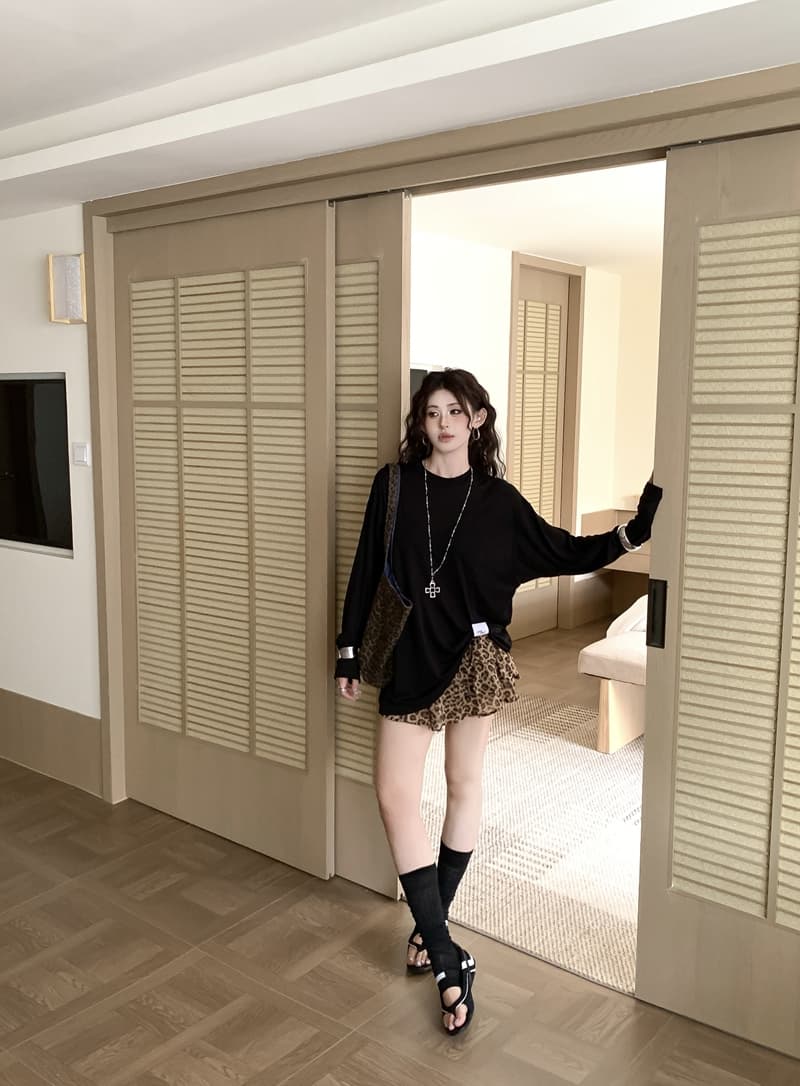 실사 정가 아니요 바겐 세일 휴가 라이 경기 서울 얇은 스타일 루즈핏 시스루 자외선 차단 티셔츠 여성 긴 소매 에어컨 셔츠 블라우스 상세 이미지 31