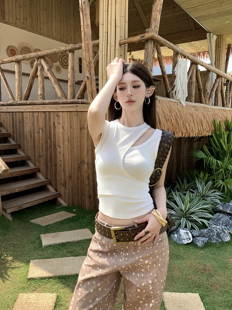 실사 정가 여름 핫걸 불규칙 페이크 레이어드 홀로우 아웃 조끼 디자인 센스 몸매 가꾸기 슬림해 보이는 쇼트 스타일 맨위 상세 이미지 5