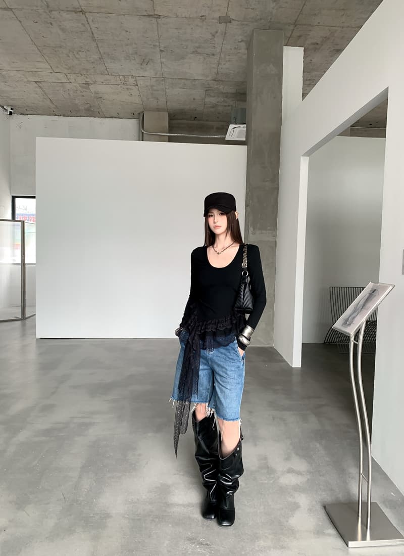 실사 정가 아니요 바겐 세일 가을 불규칙 레이스 리본 패치워크 레이스 u 칼라 긍정적 인 어깨 긴팔 티셔츠 맨위 상세 이미지 31