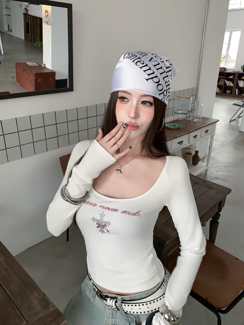 실사 정가 아니요 바겐 세일 아메리칸 달콤한 핫걸 십자가 나비 매듭 핫픽스 긴팔 티셔츠 몸매 가꾸기 슬림해 보이는 맨위 상세 이미지 6